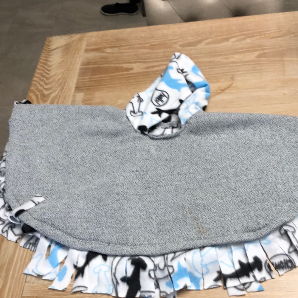 Reversible baby poncho